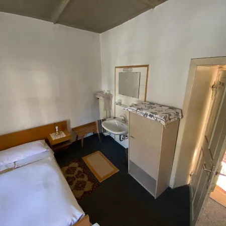 Bed & Breakfast Ressmair Merano
